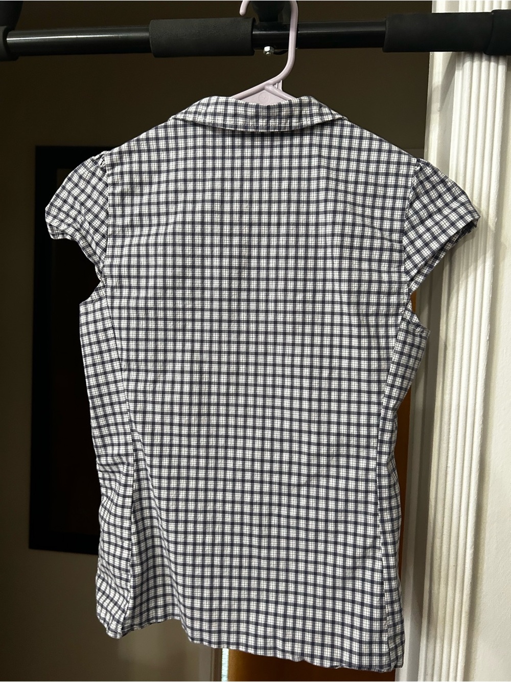 Brandy Melville Navy and White Checked Cap Sleeve Button-Down Top - Picture 2 of 3